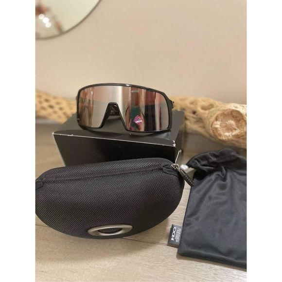 New Oakley Sutro Prizm Snow Glasses Fit Wide With Box - Picture 6 of 8